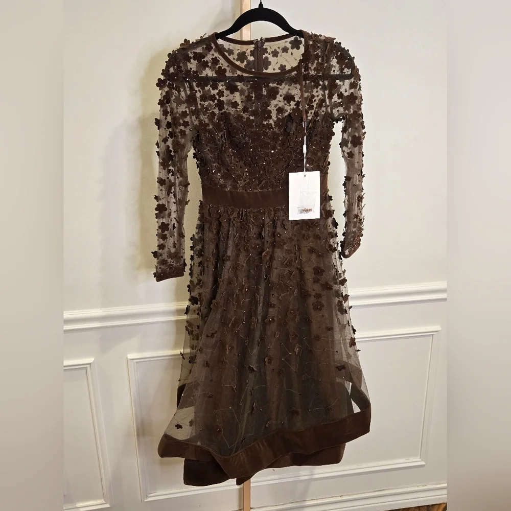 Mac Duggal Long Sleeve Fit & Flare Velvet Embellished Brown Floral Dress sz 2 - Picture 5 of 14